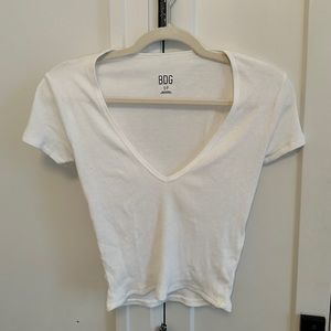 BDG urban outfitters basic vneck tee